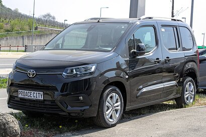 Proace City 4dr (20-)