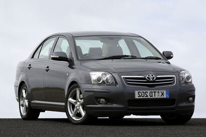Avensis Sedan (03-09)
