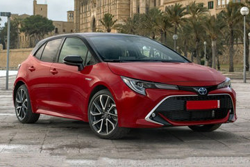Corolla 5d. (19-)