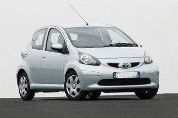 Aygo 5d (05-14)