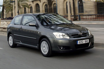 Corolla 3d. (02-07)