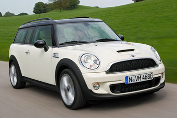 Clubman (07-15)