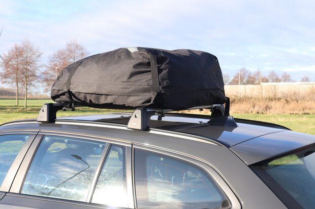 Cover-It opvouwbare dakkoffer op autodak