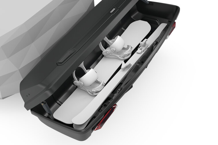 thule-arcos-black-906600-open-met-ski&#039;s