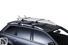 Thule 832 surfboarddrager op auto