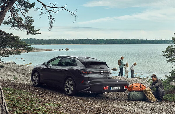 Wat doet een trekhaakkoffer met de actieradius van je elektrische auto